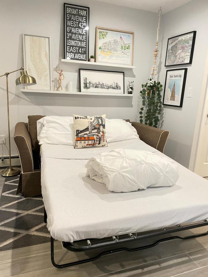 Modern Apartment With Parking & Quick Ride To Manhattan New York Exterior photo