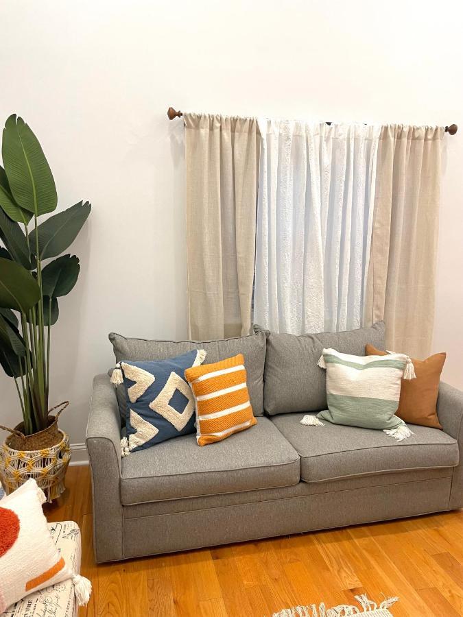 Modern Apartment With Parking & Quick Ride To Manhattan New York Exterior photo