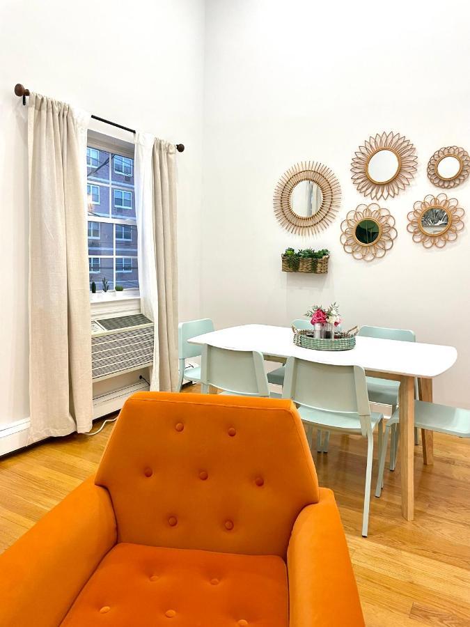 Modern Apartment With Parking & Quick Ride To Manhattan New York Exterior photo